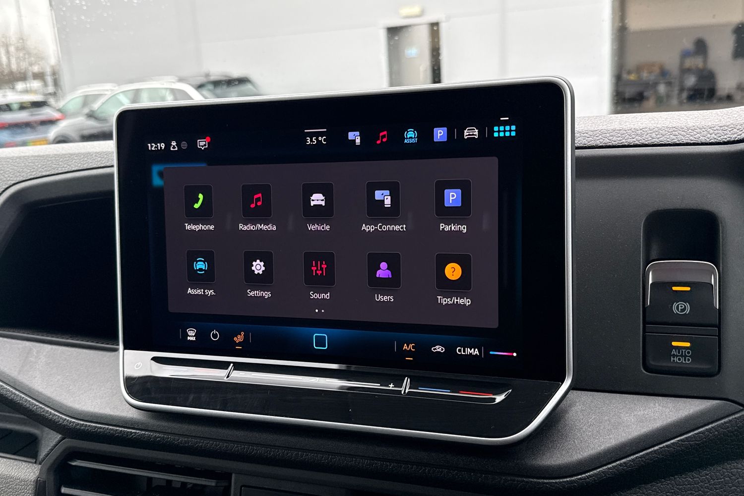 Used Volkswagen Crafter 2024 for sale - 77553339: Photo 36