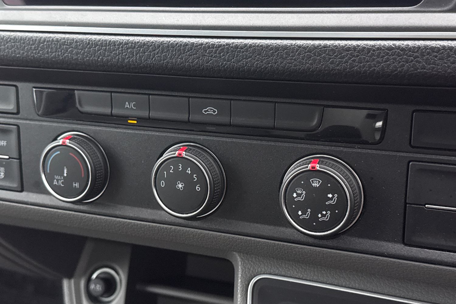 Used Volkswagen California 2021 for sale - 77313041: Photo 19