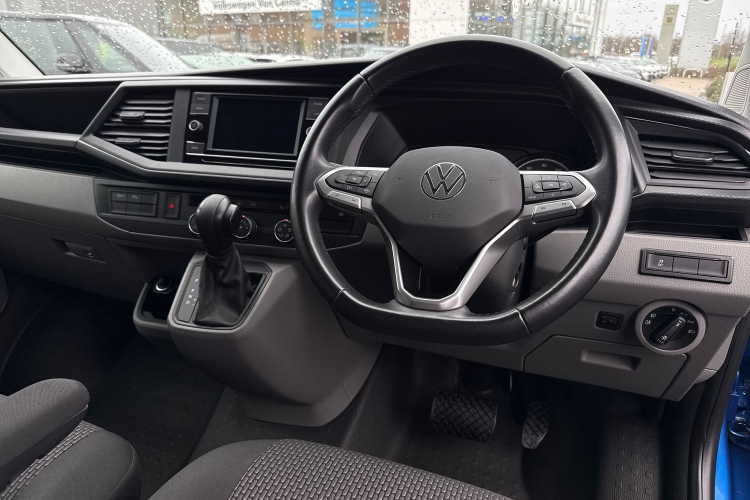 Used Volkswagen Transporter 2024 for sale - 77179109: Photo 12