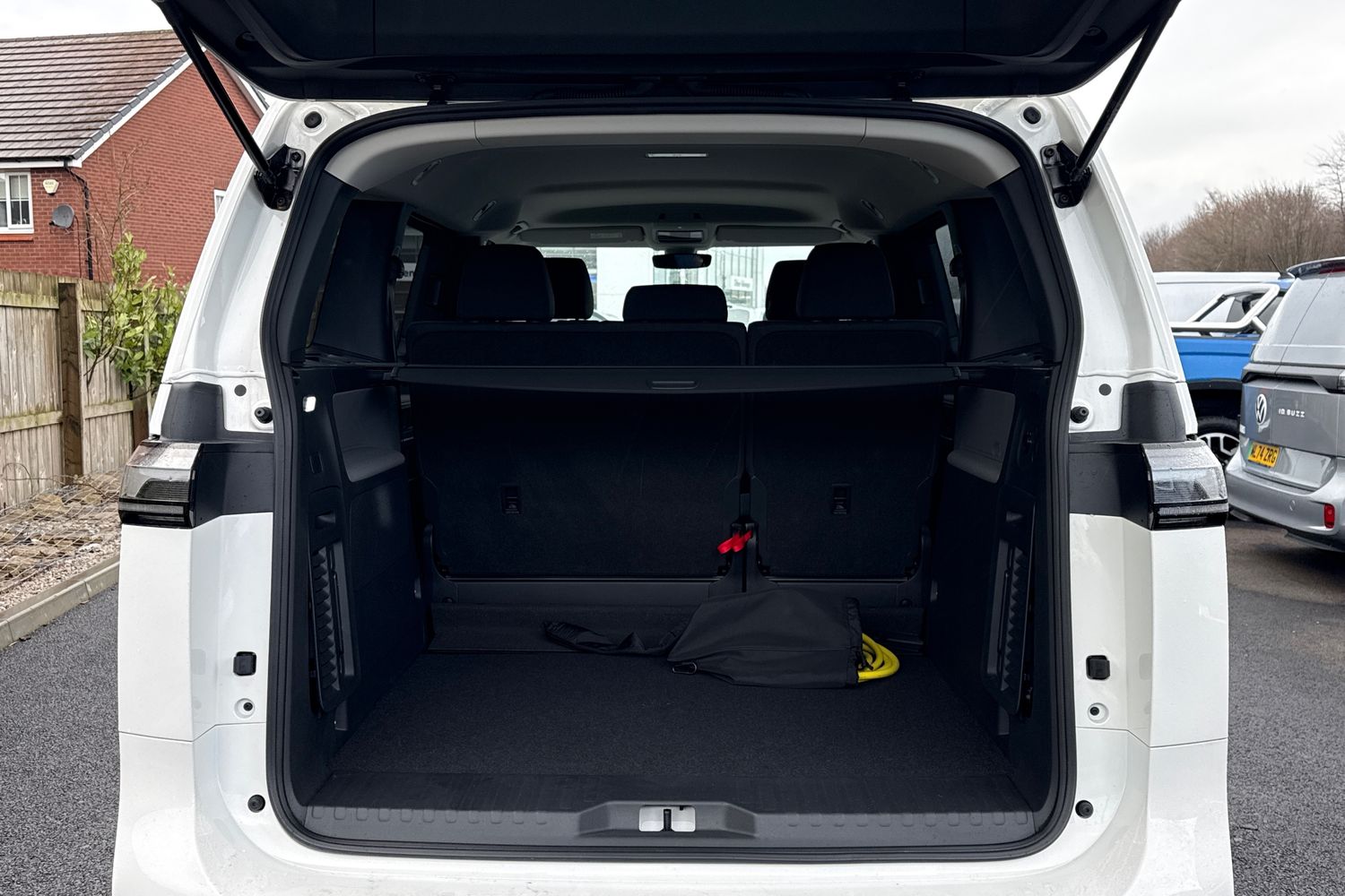 Used Volkswagen ID.Buzz 2023 for sale - 77458999: Photo 10