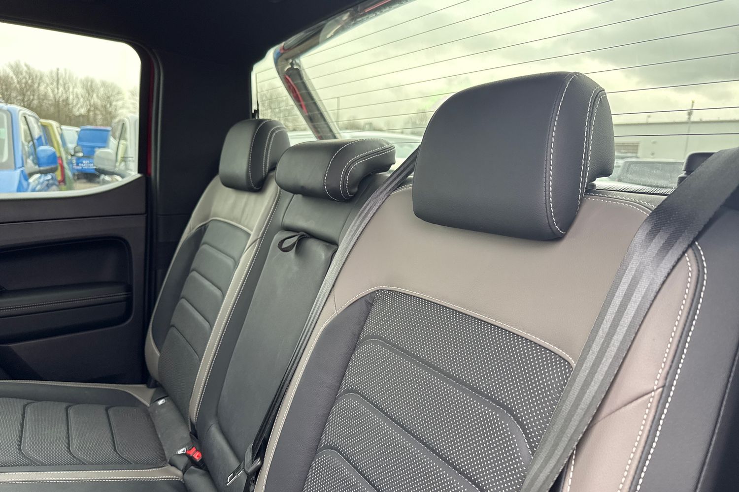 Used Volkswagen Amarok 2024 for sale - 77516955: Photo 14