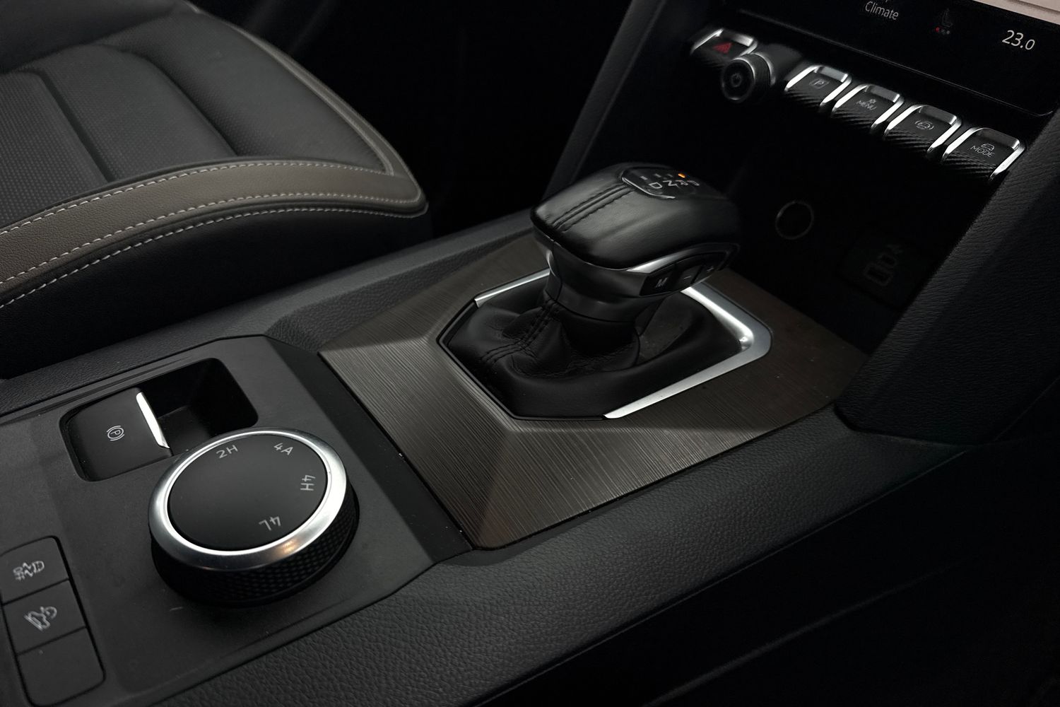 Used Volkswagen Amarok 2024 for sale - 77516955: Photo 20