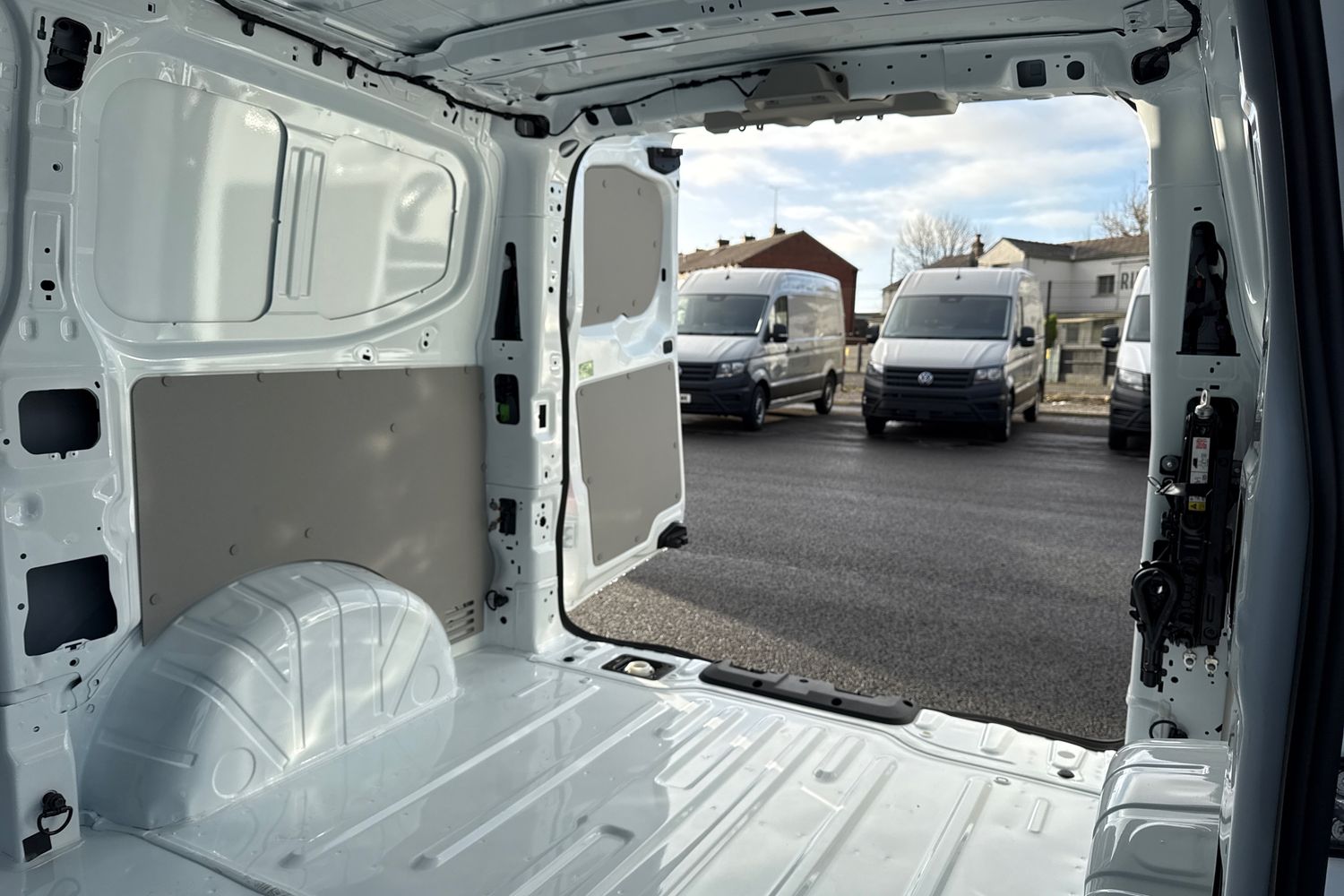 Used Volkswagen Transporter 2025 for sale - 77011427: Photo 27