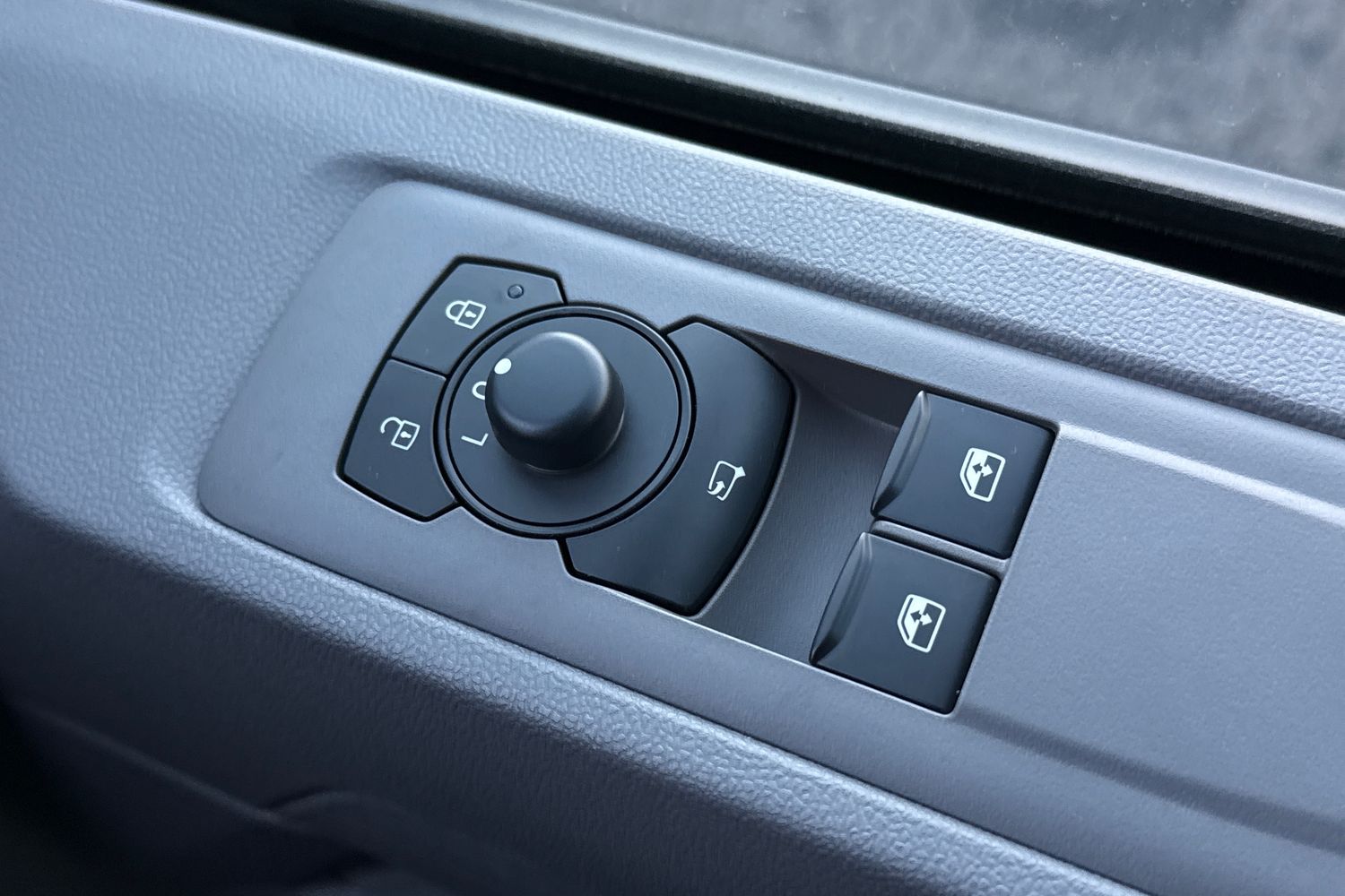 Used Volkswagen Transporter 2025 for sale - 77458909: Photo 17