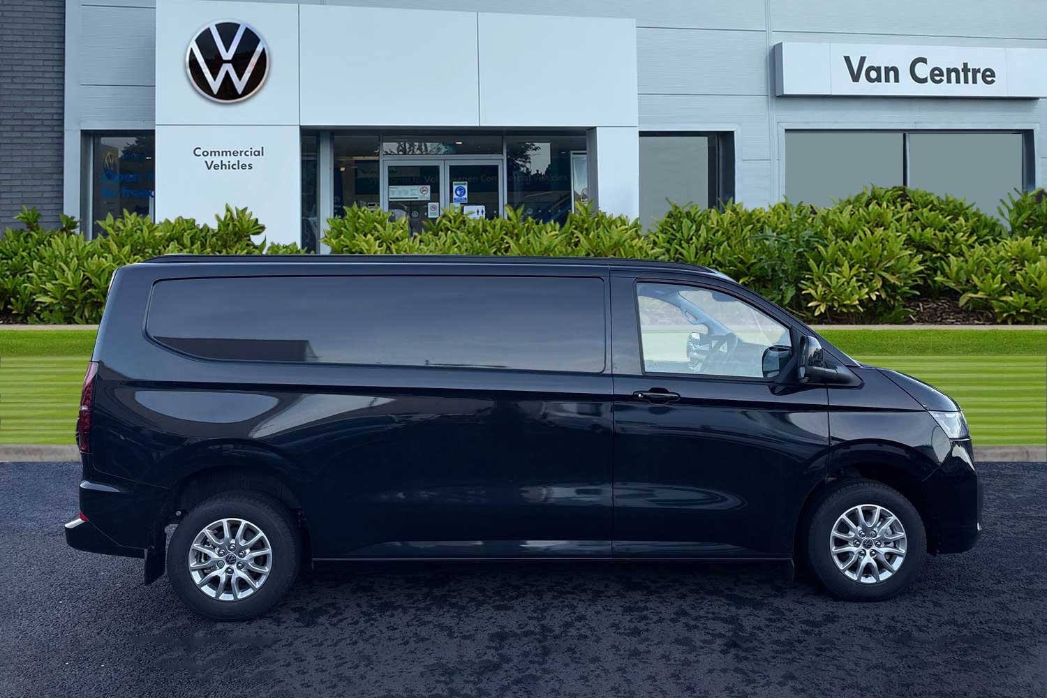 Used Volkswagen Transporter 2025 for sale - 77458909: Photo 3