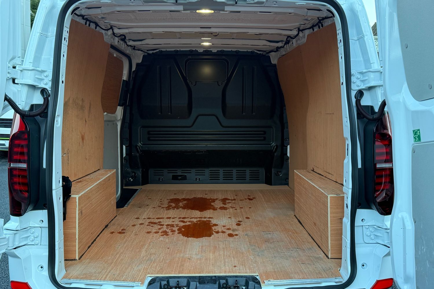 Used Volkswagen Transporter 2025 for sale - 77135360: Photo 10