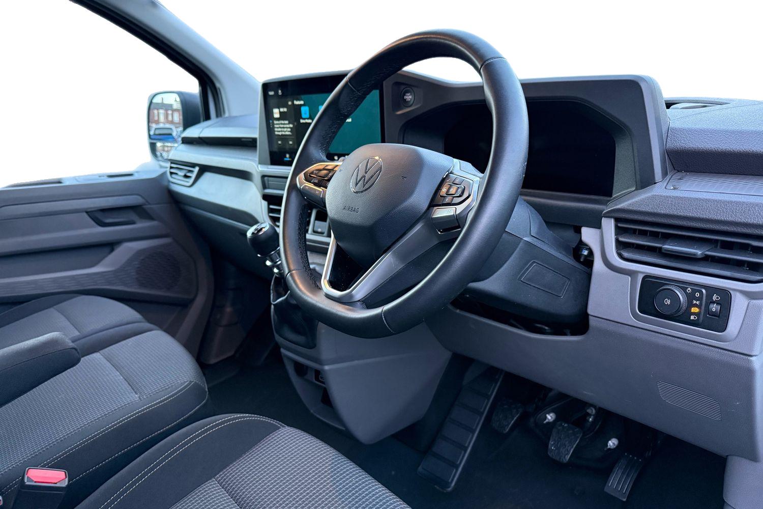 Used Volkswagen Transporter 2025 for sale - 77135360: Photo 8