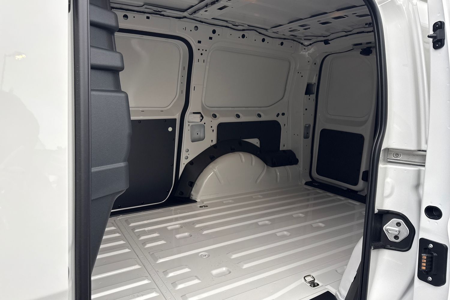 Used Volkswagen Caddy Maxi 2025 for sale - 77106894: Photo 18