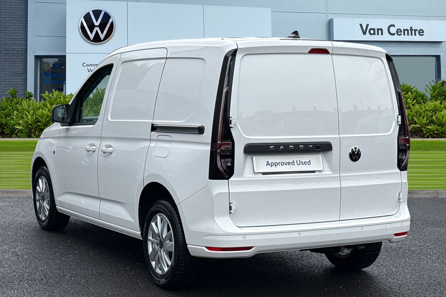 Used Volkswagen Caddy 2024 for sale - 77147488: Photo 2