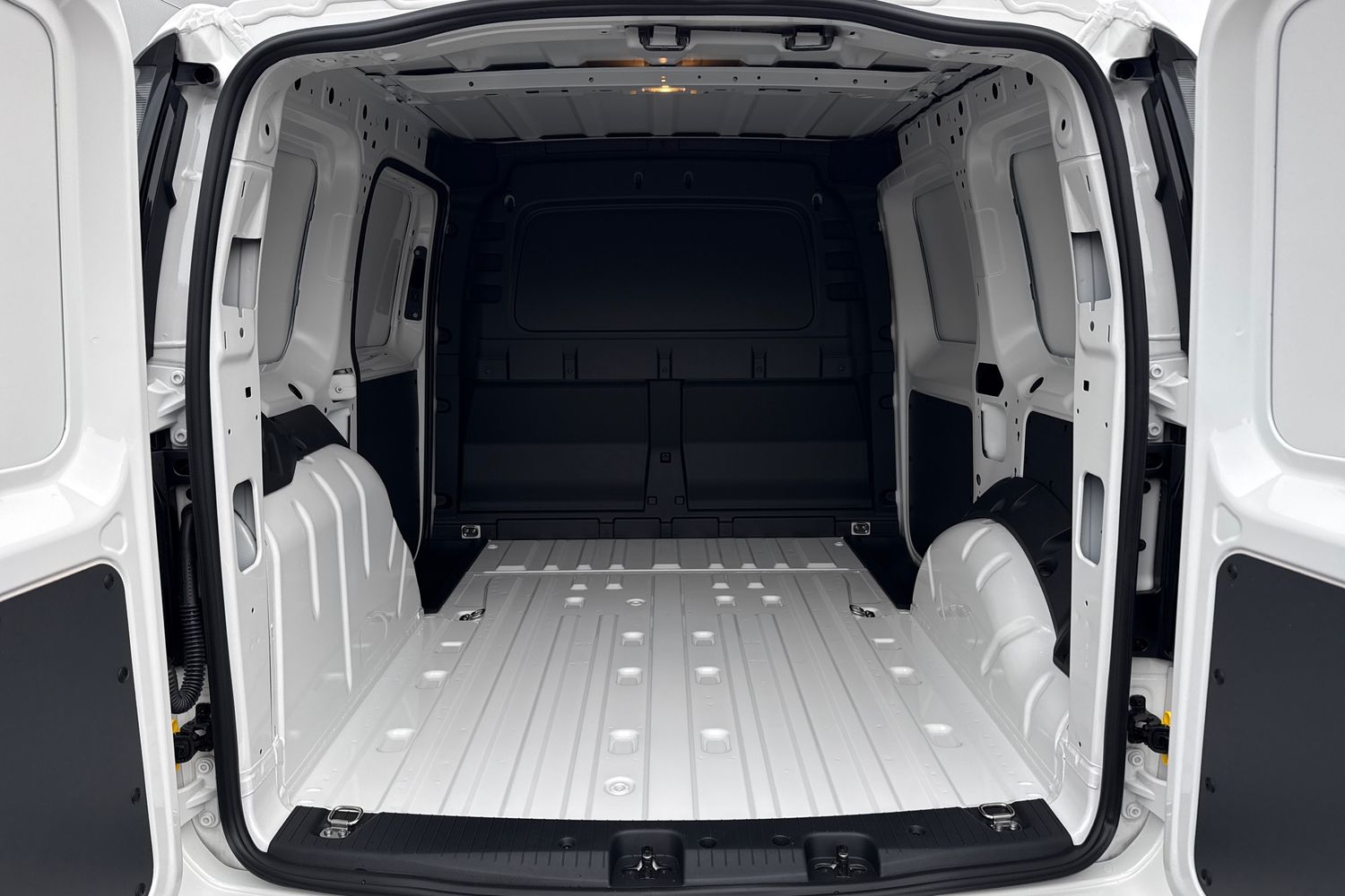 Used Volkswagen Caddy 2024 for sale - 77147488: Photo 9