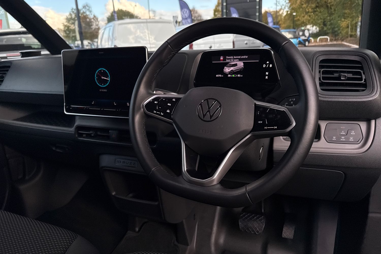 Used Volkswagen ID.Buzz 2024 for sale - 76364675: Photo 13