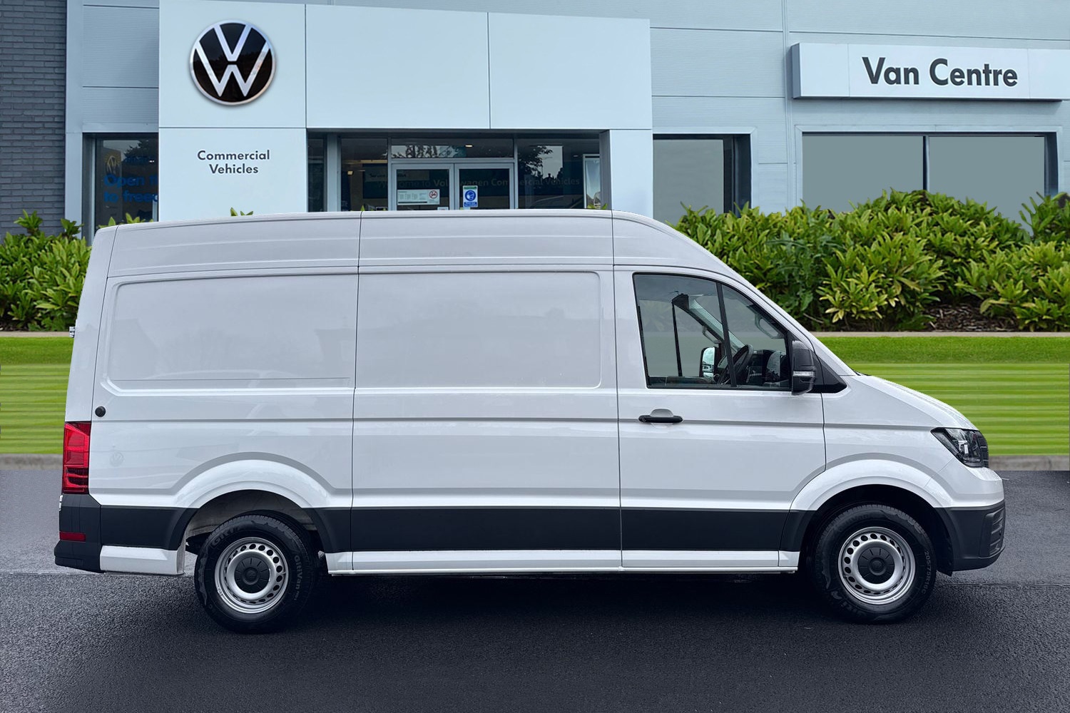 Used Volkswagen Crafter 2024 for sale - 77553477: Photo 3