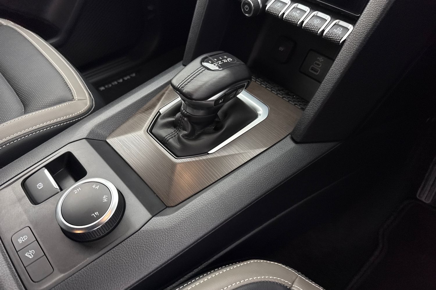 Used Volkswagen Amarok 2024 for sale - 77308747: Photo 20