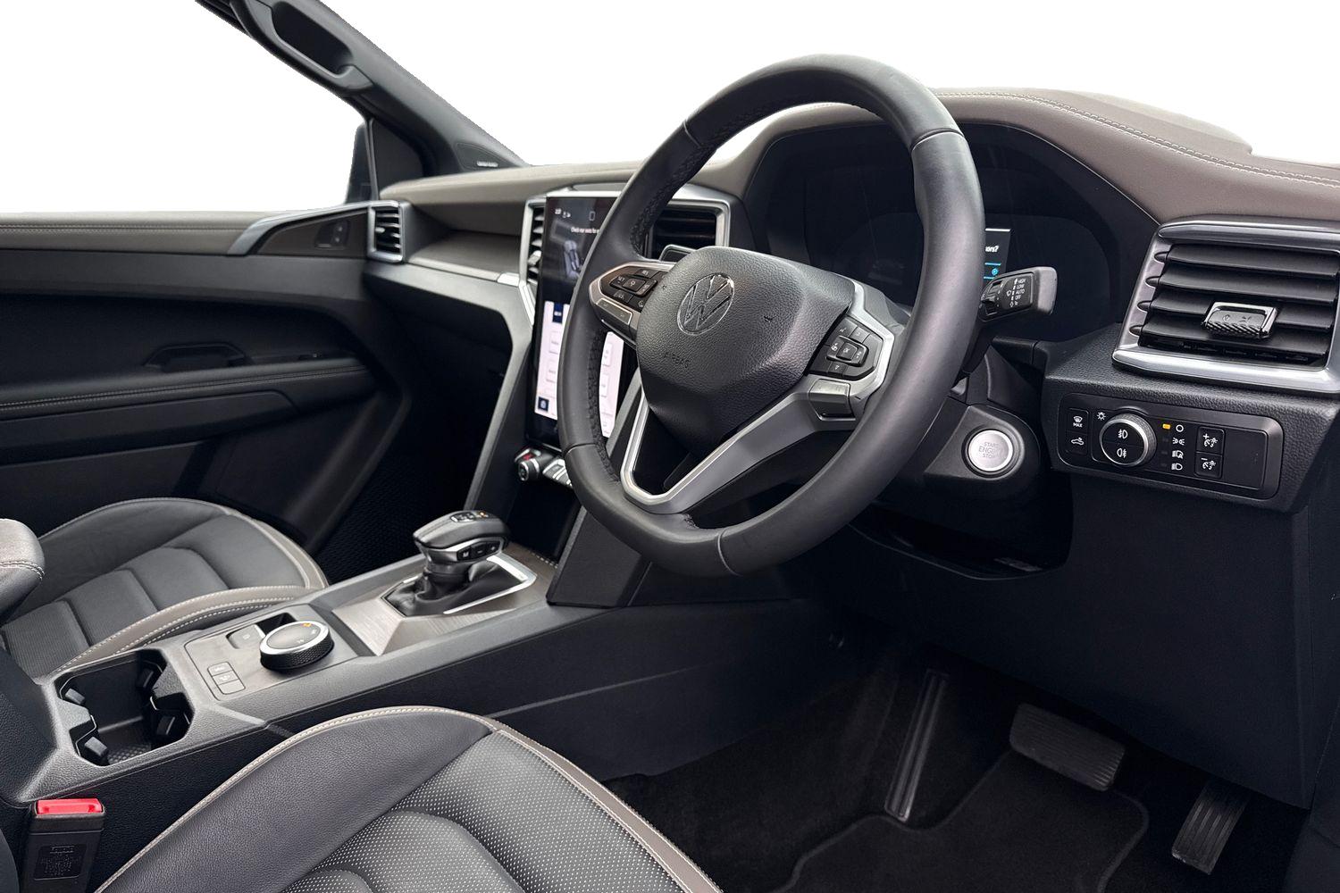 Used Volkswagen Amarok 2024 for sale - 77308747: Photo 8