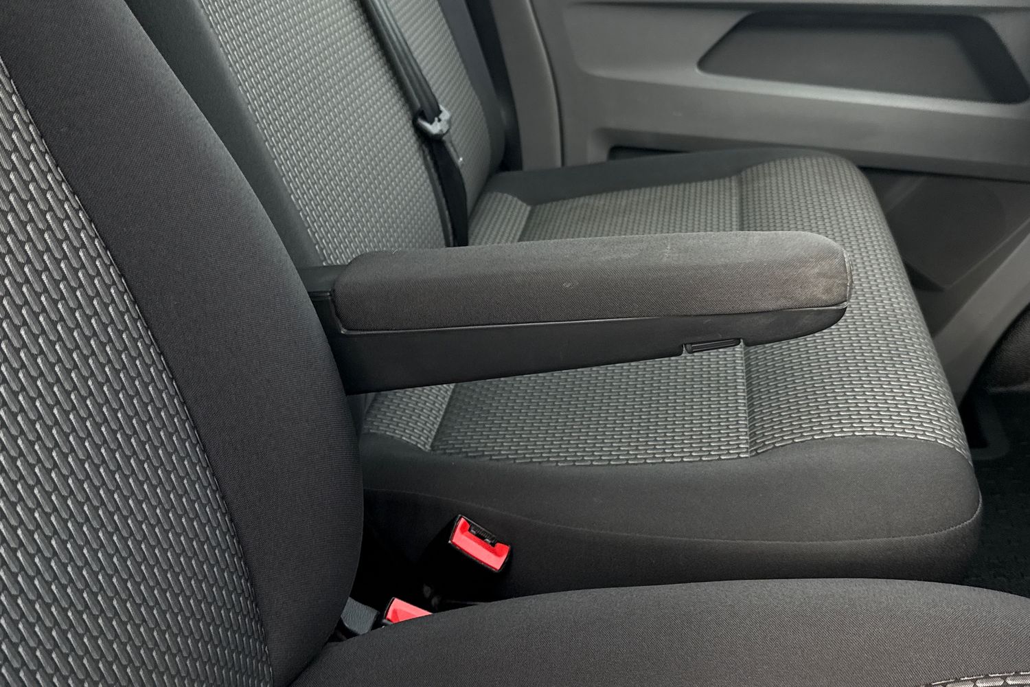 Used Volkswagen Transporter 2023 for sale - 78038090: Photo 32