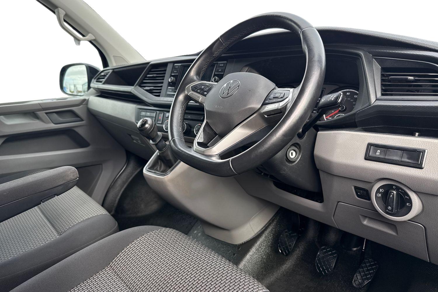 Used Volkswagen Transporter 2023 for sale - 78038090: Photo 8