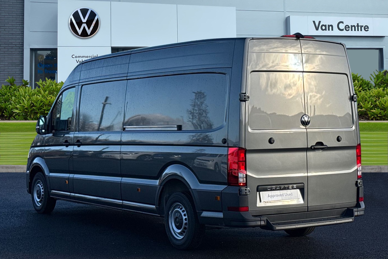 Used Volkswagen Crafter 2025 for sale - 76805236: Photo 2