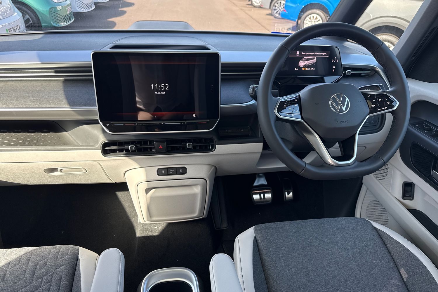 Used Volkswagen ID.Buzz 2025 for sale - 77943695: Photo 12