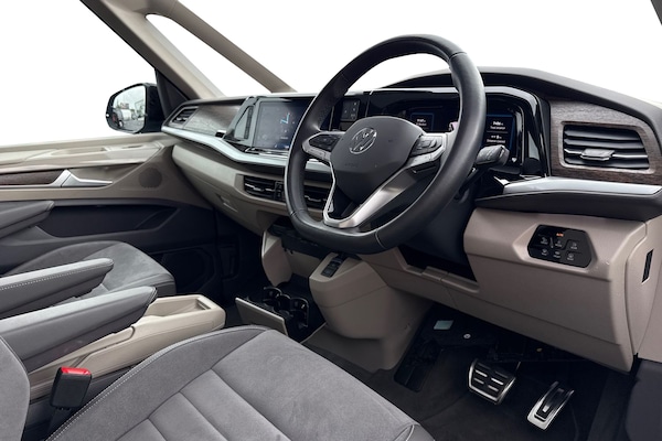 Used Volkswagen Multivan 2025 for sale - 75496946: Photo 8