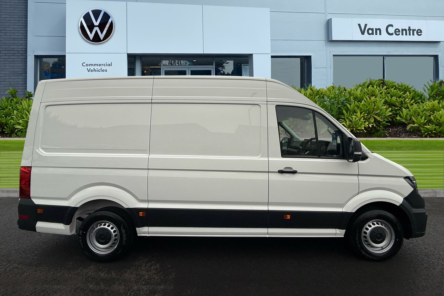 Used Volkswagen Crafter 2025 for sale - 77080061: Photo 3