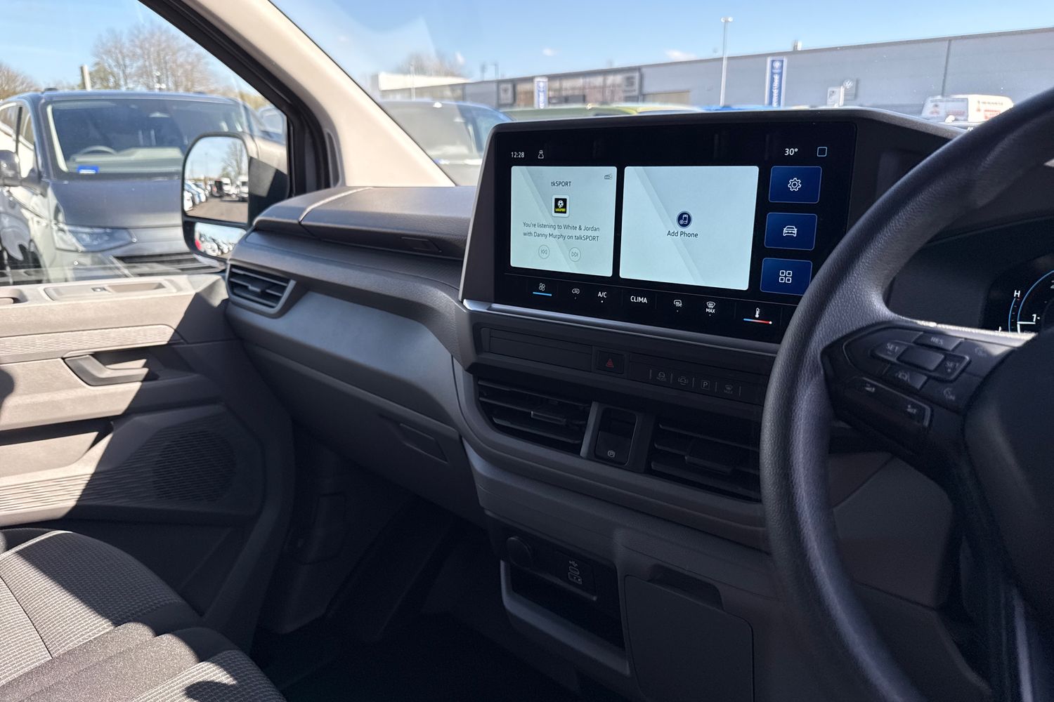 Used Volkswagen Transporter 2025 for sale - 77943892: Photo 15