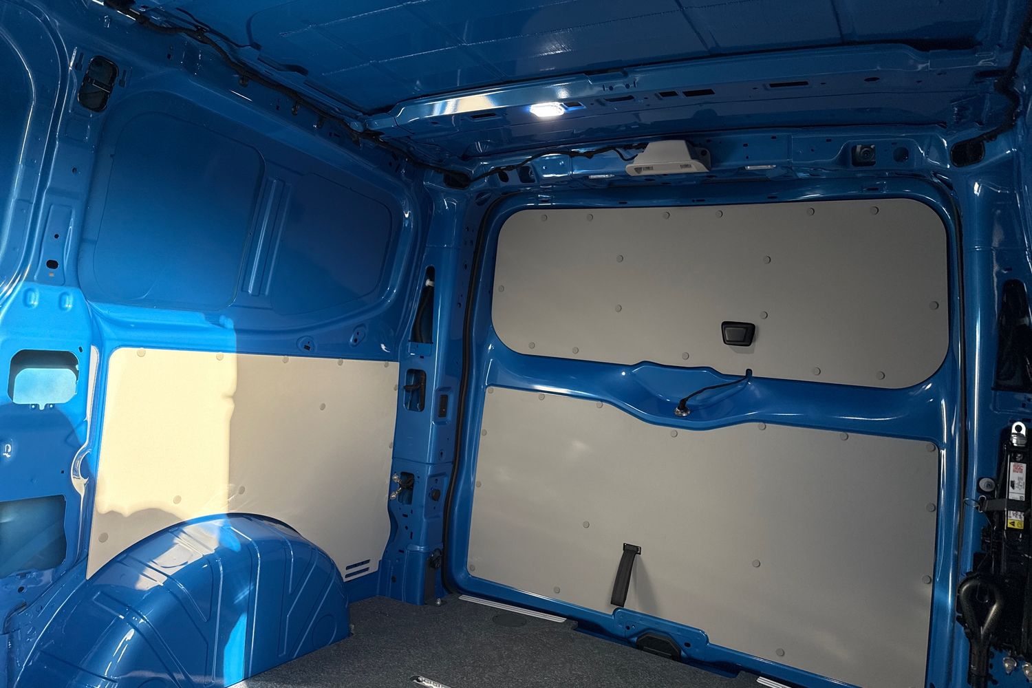 Used Volkswagen Transporter 2025 for sale - 77117749: Photo 13