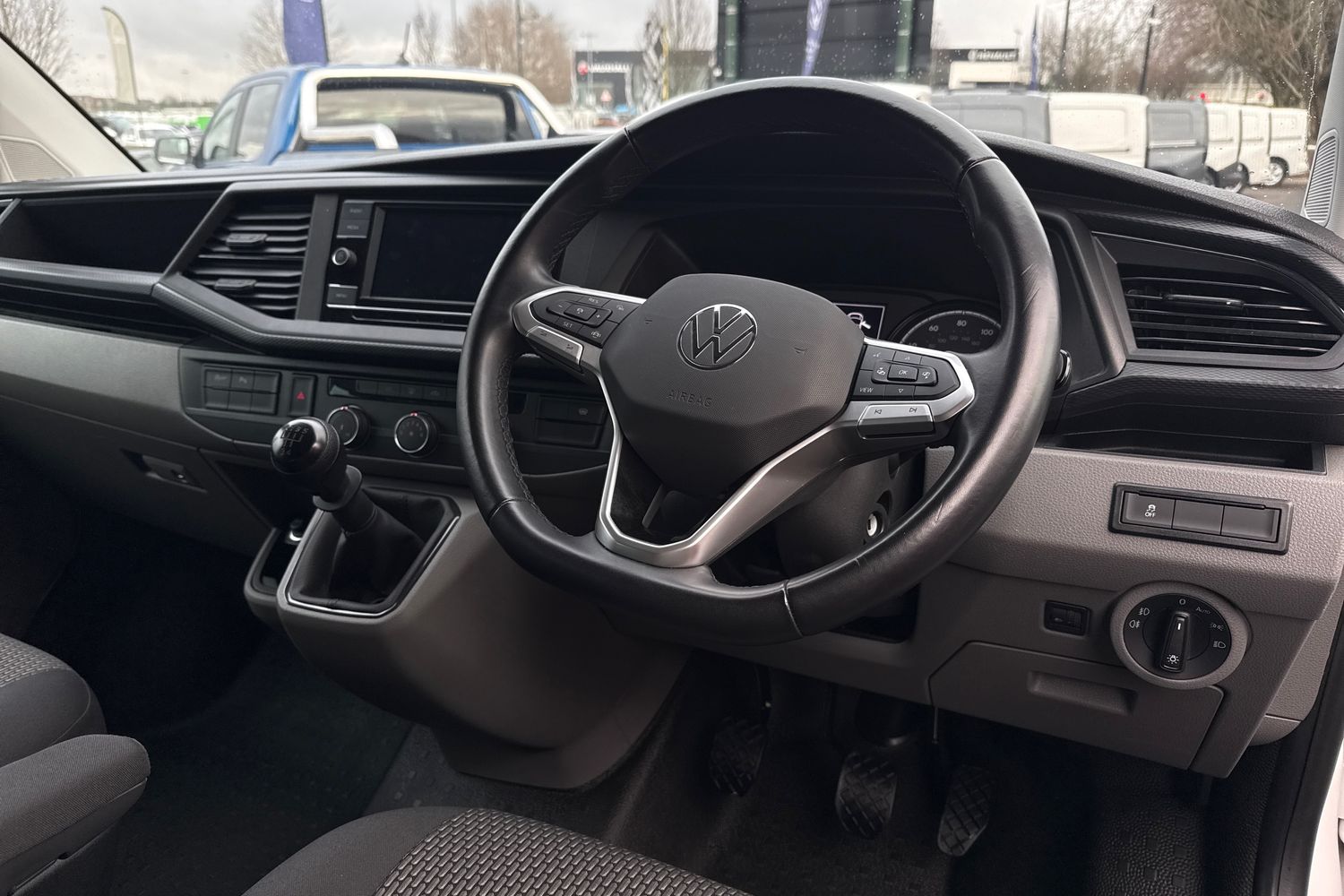 Used Volkswagen Transporter 2023 for sale - 77308751: Photo 12