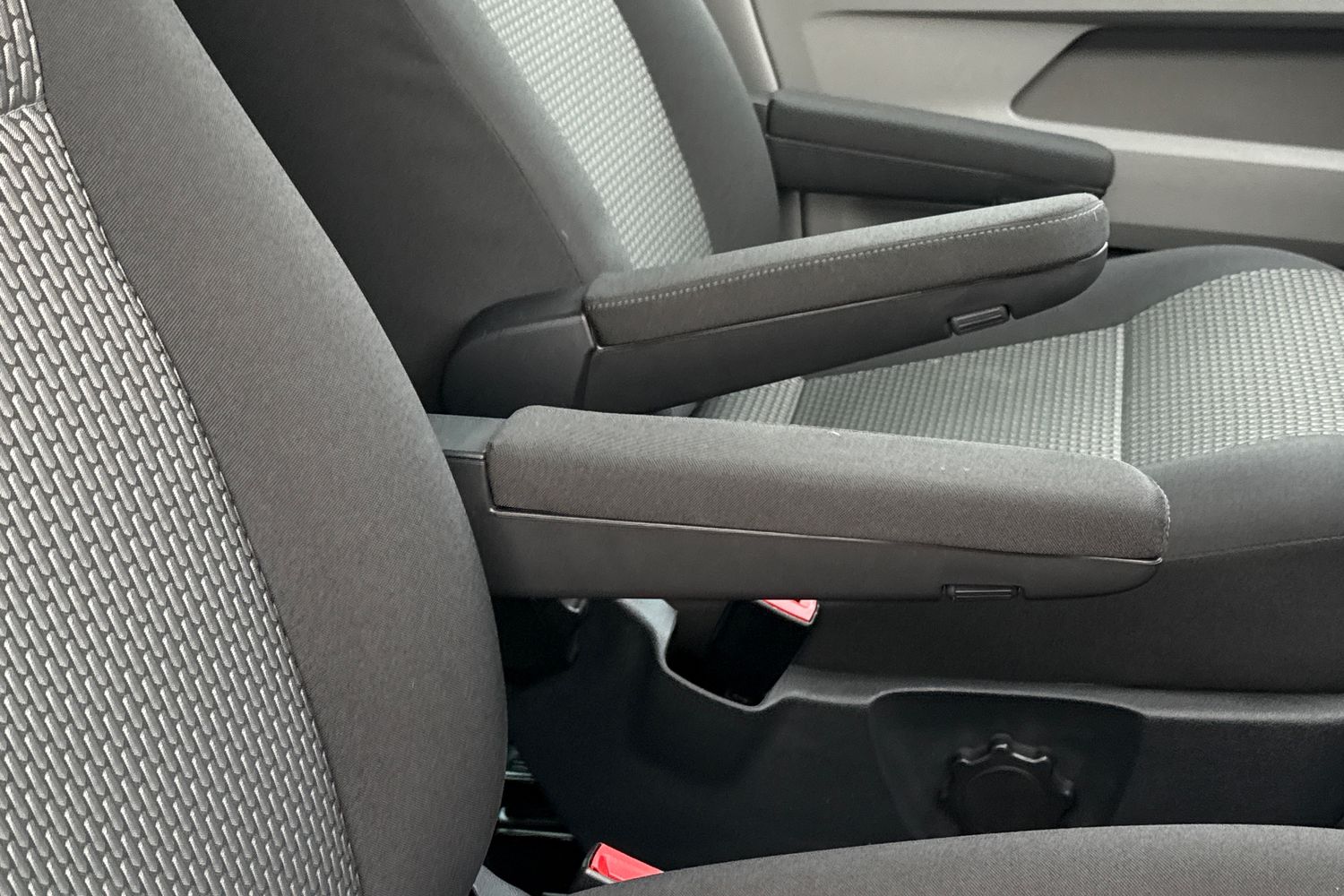 Used Volkswagen Transporter 2023 for sale - 77308751: Photo 35