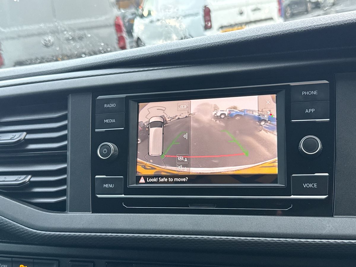 Used Volkswagen Transporter 2024 for sale - 76636927: Photo 36