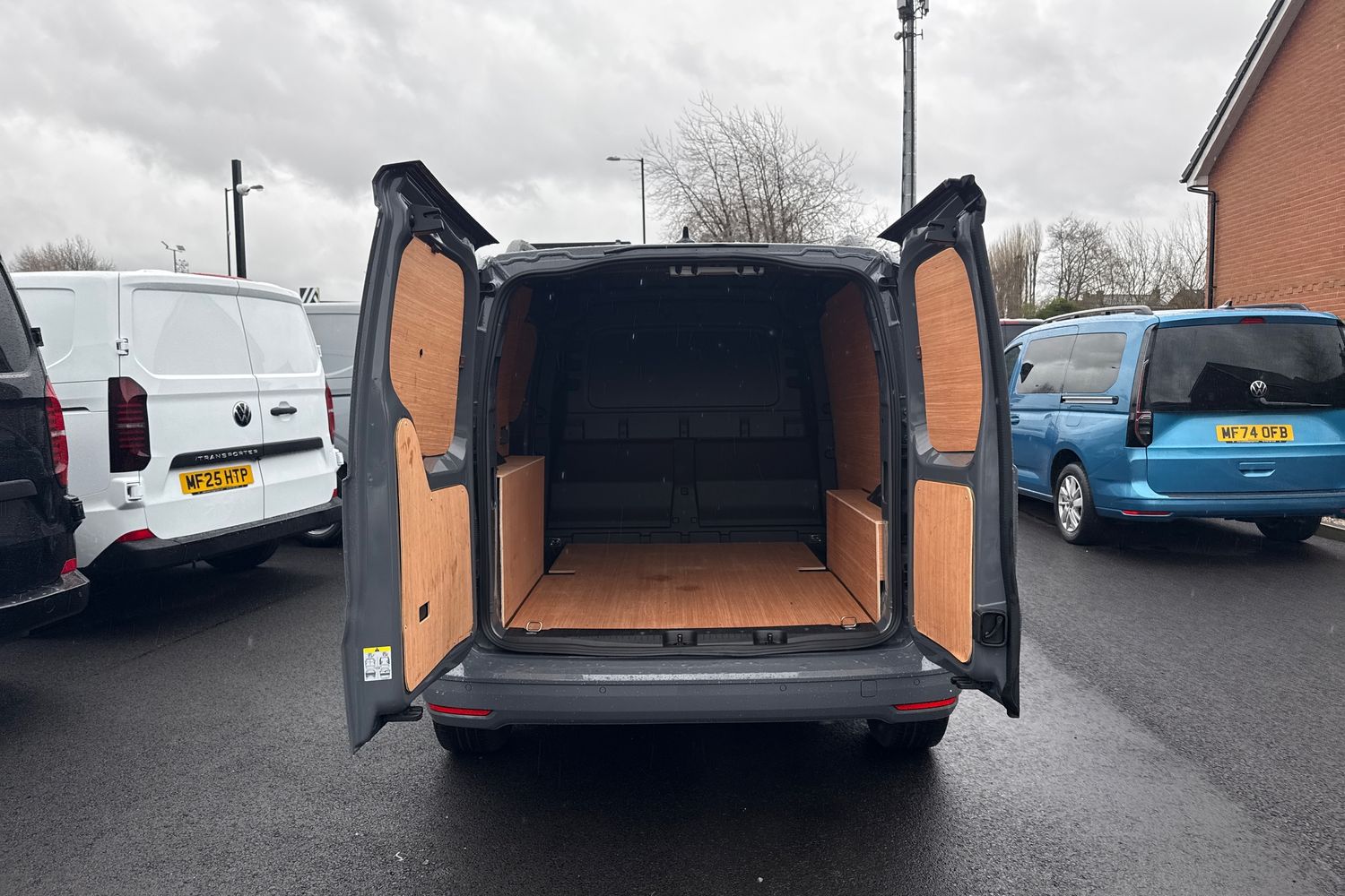 Used Volkswagen Caddy 2025 for sale - 77686869: Photo 32