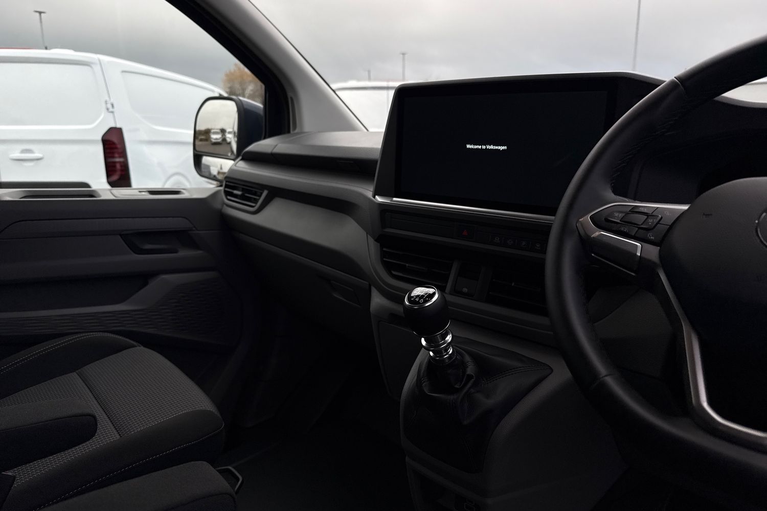 Used Volkswagen Transporter 2025 for sale - 76515864: Photo 14