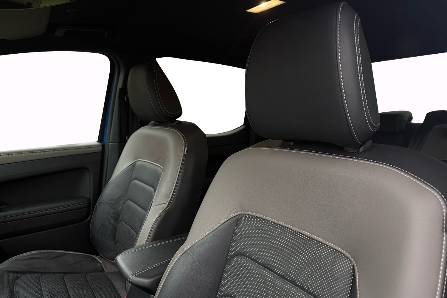 Used Volkswagen Amarok 2024 for sale - 76890293: Photo 10