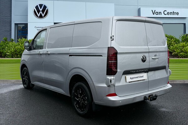 Used Volkswagen Transporter 2025 for sale - 76164648: Photo 2