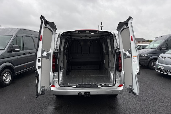 Used Volkswagen Transporter 2025 for sale - 76164648: Photo 31