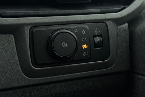 Used Volkswagen Transporter 2025 for sale - 76164648: Photo 40