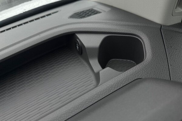 Used Volkswagen Transporter 2025 for sale - 76164648: Photo 42