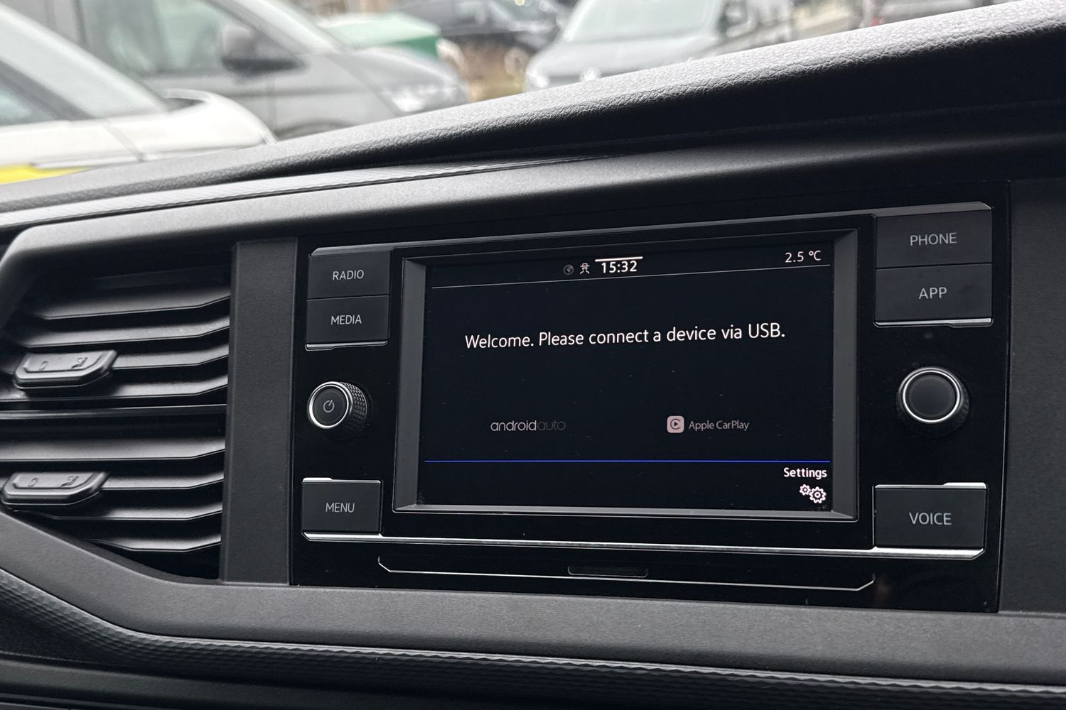 Used Volkswagen Transporter 2024 for sale - 77147487: Photo 11