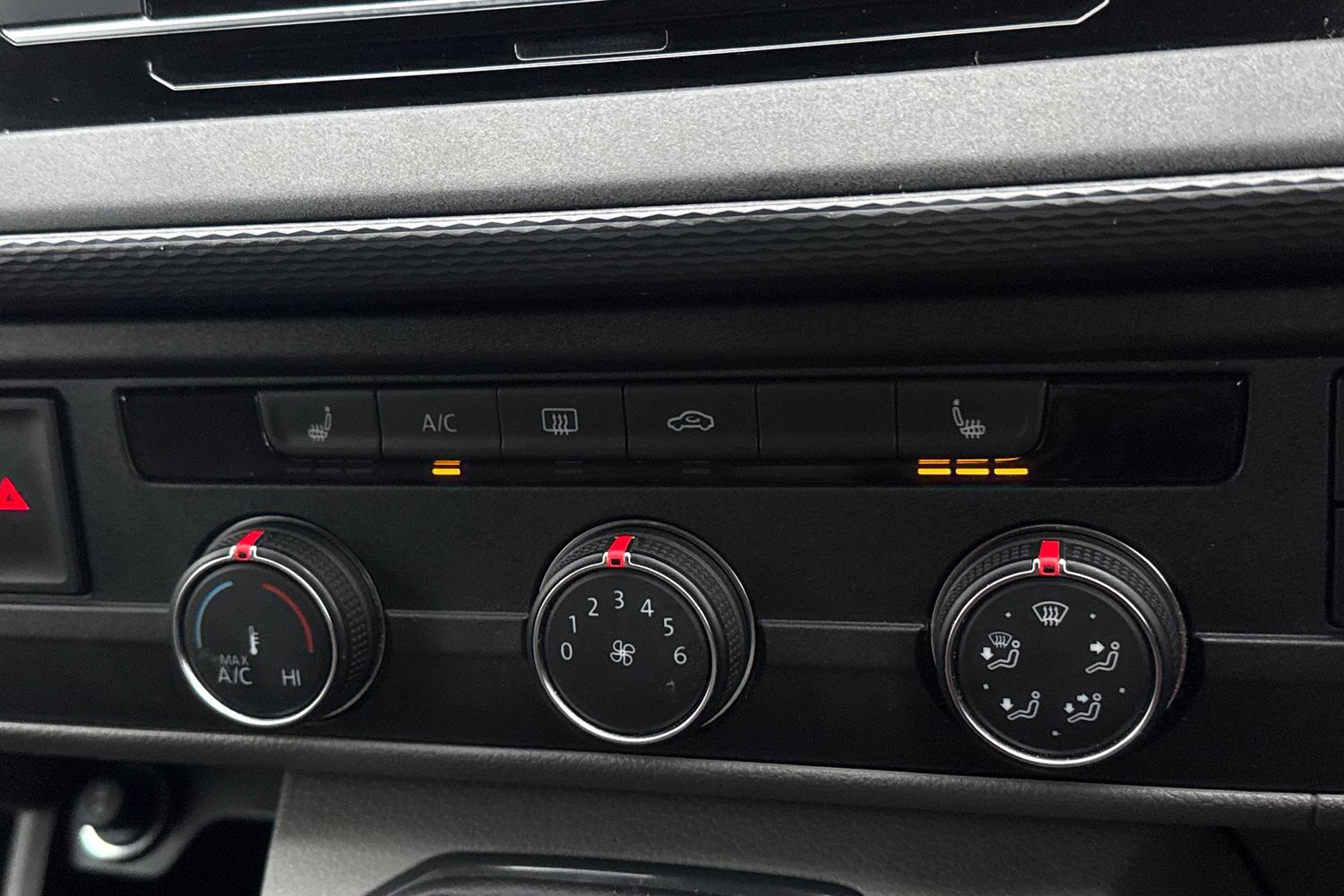 Used Volkswagen Transporter 2024 for sale - 77147487: Photo 18