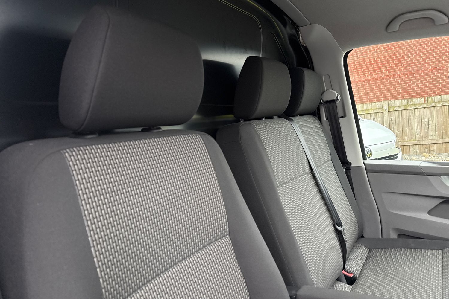 Used Volkswagen Transporter 2024 for sale - 77147487: Photo 20