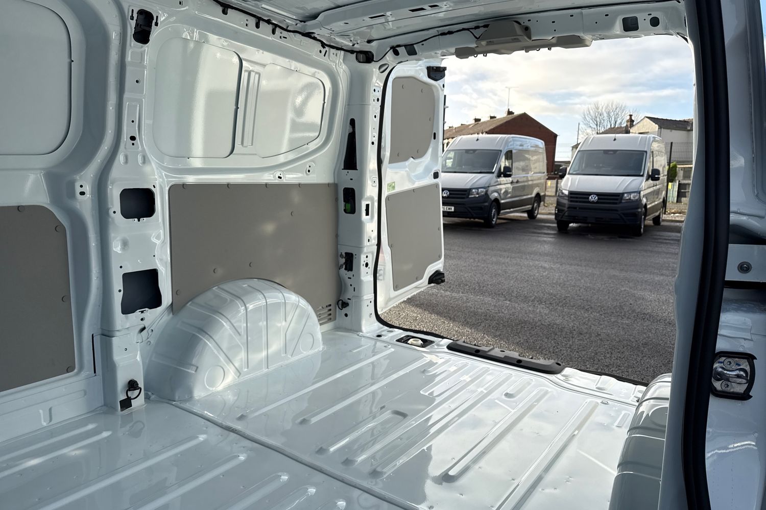 Used Volkswagen Transporter 2025 for sale - 77011560: Photo 27