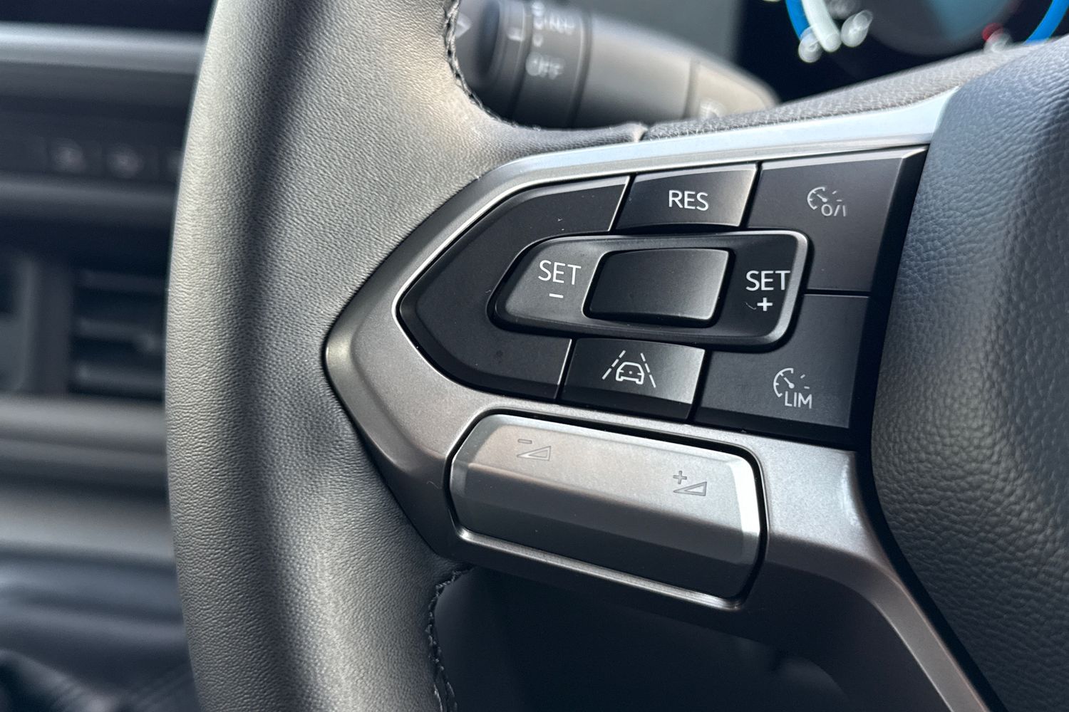 Used Volkswagen Transporter 2025 for sale - 77011560: Photo 32