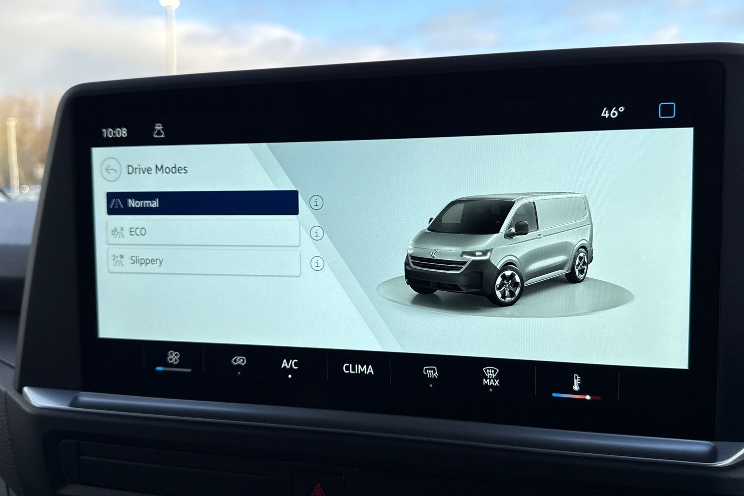 Used Volkswagen Transporter 2025 for sale - 77011560: Photo 40