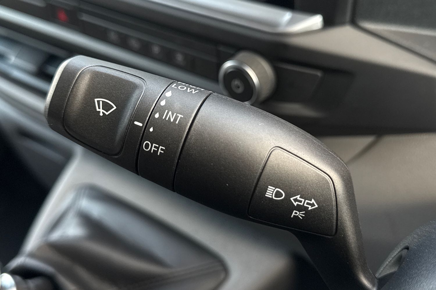 Used Volkswagen Transporter 2025 for sale - 77011563: Photo 33