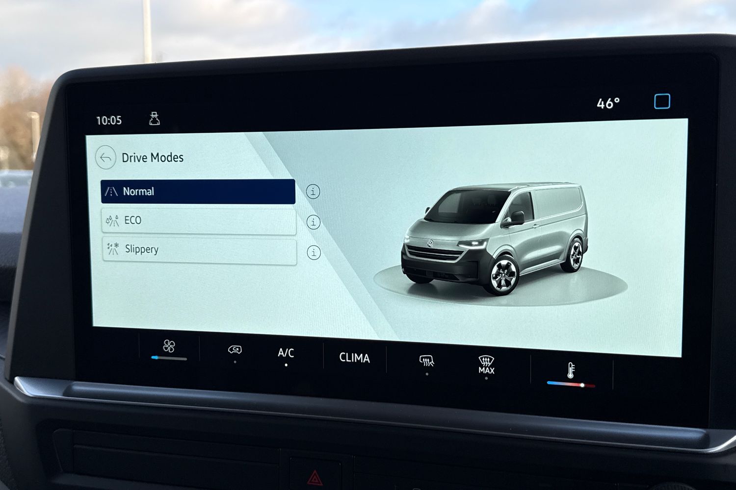 Used Volkswagen Transporter 2025 for sale - 77011563: Photo 42