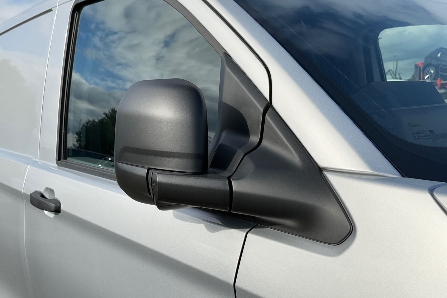 Used Volkswagen Transporter 2025 for sale - 77382333: Photo 30