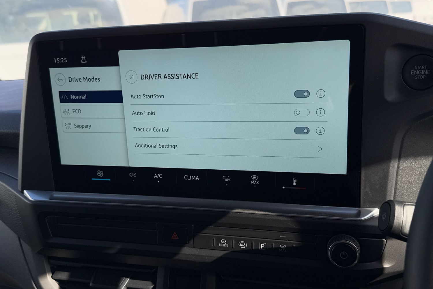 Used Volkswagen Transporter 2025 for sale - 77382333: Photo 50