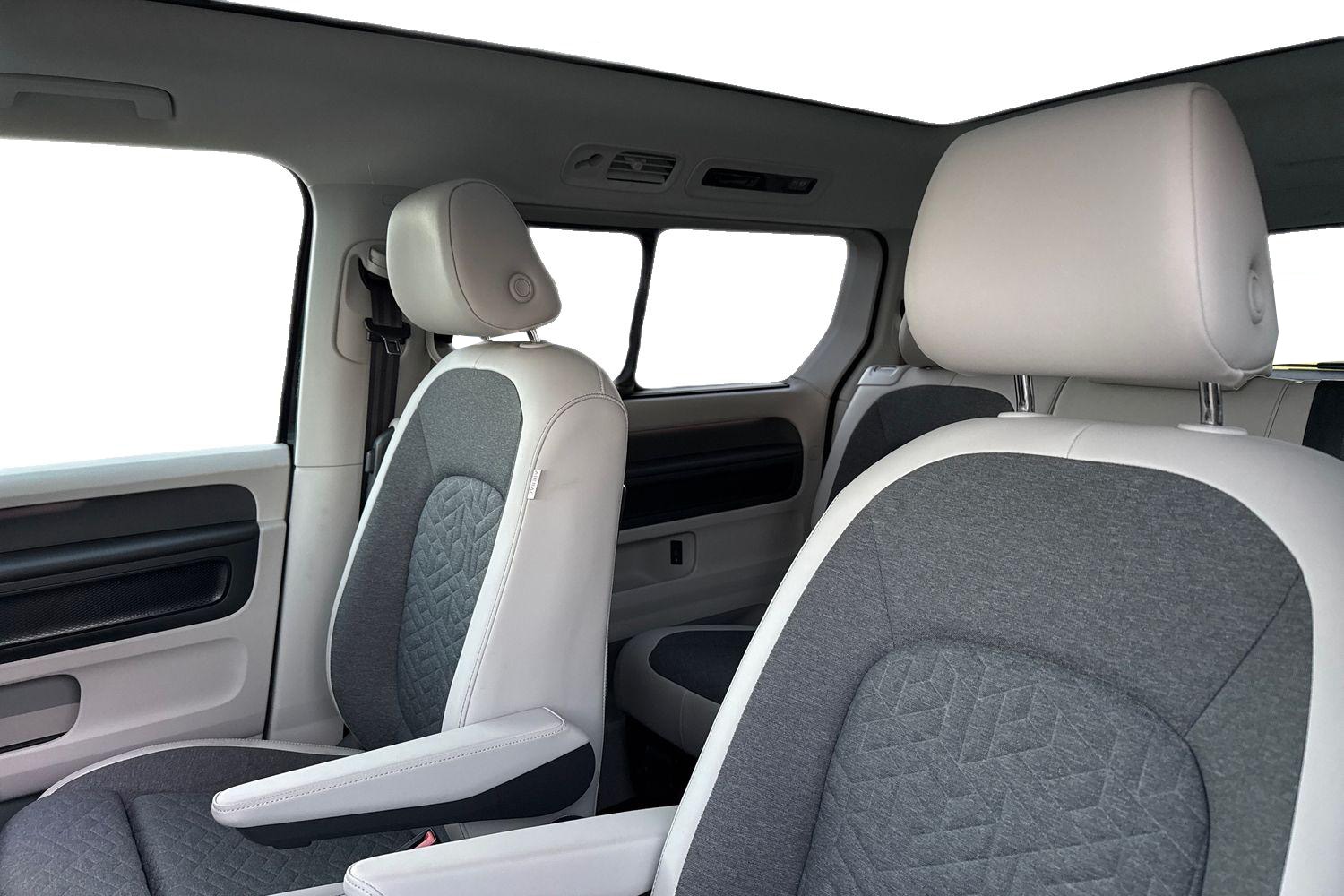 Used Volkswagen ID.Buzz 2025 for sale - 77093551: Photo 11