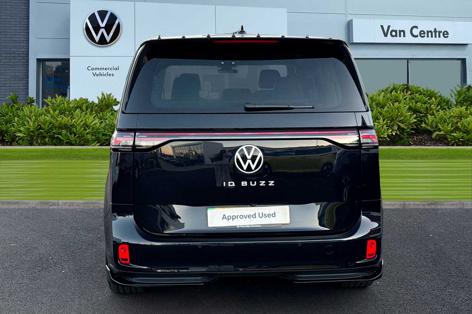 Used Volkswagen ID.Buzz 2025 for sale - 77093551: Photo 4