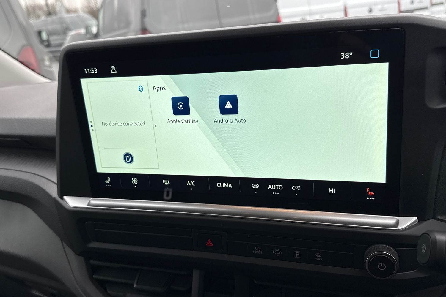 Used Volkswagen Transporter 2025 for sale - 77147614: Photo 11