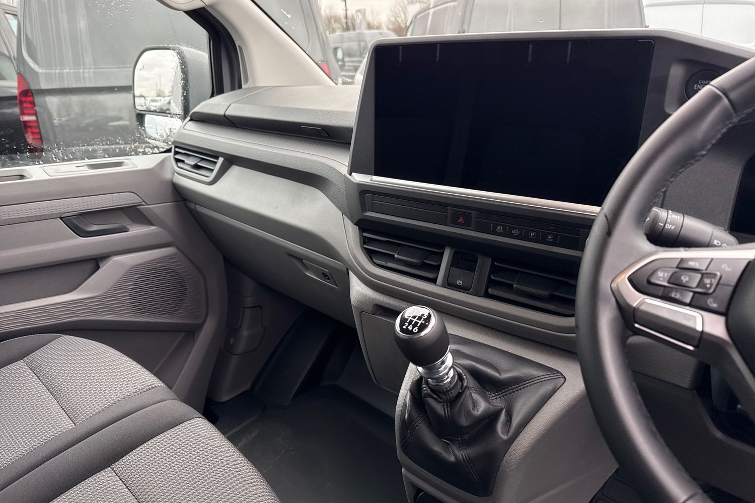 Used Volkswagen Transporter 2025 for sale - 77147614: Photo 14